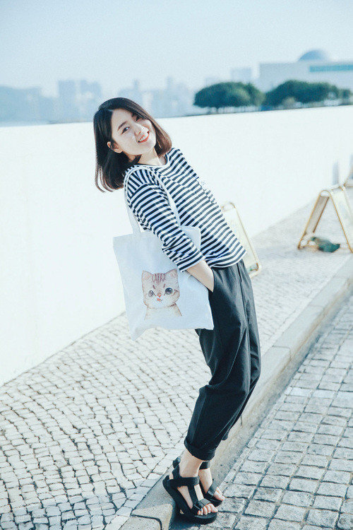 英格兰骑手丽莎·威尔逊在巴黎奥运会盛装舞步比赛中获得第十名，展现出色表现。