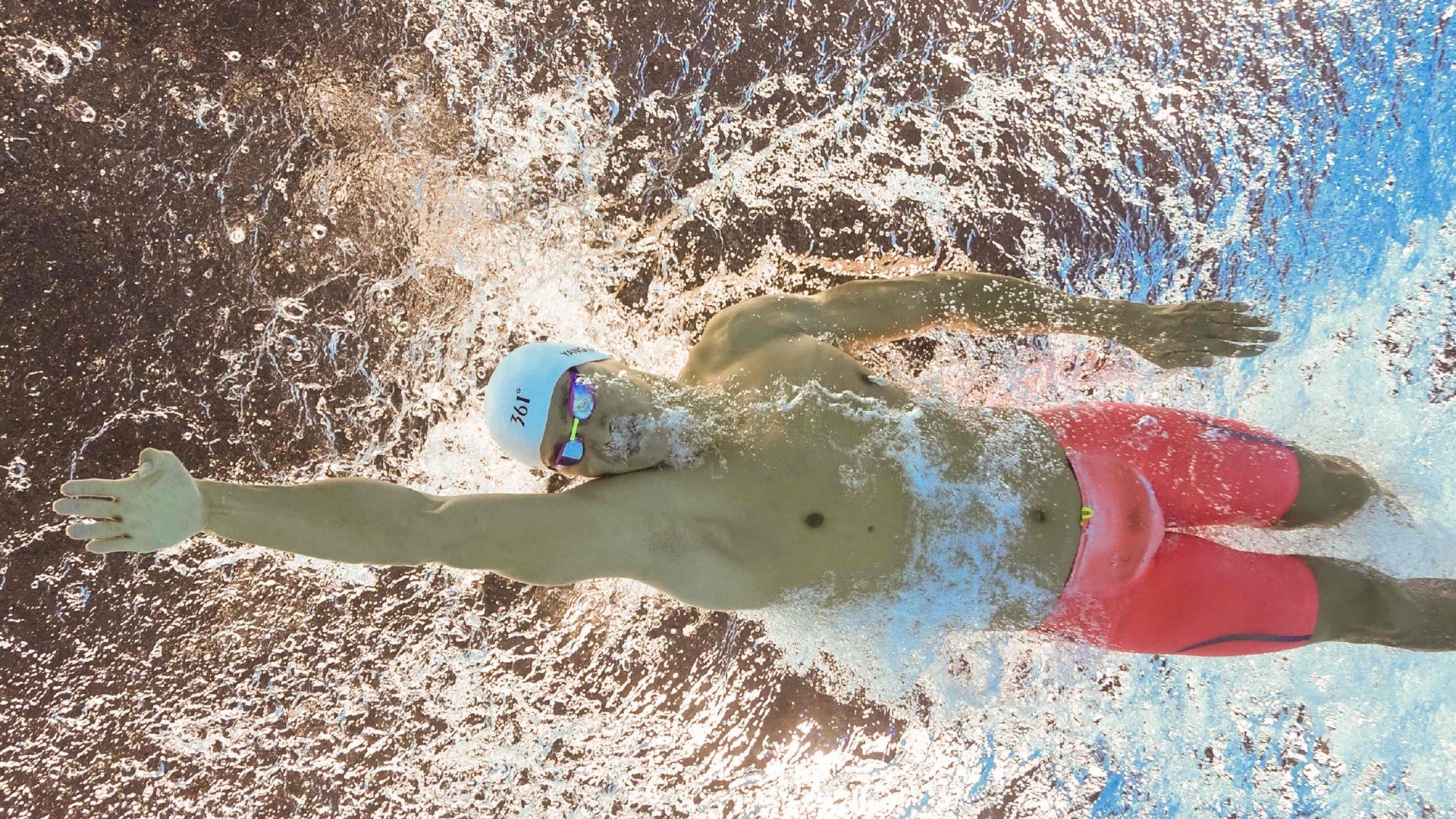 “无限可能”的未来：AI裁判、虚拟球队、增强现实引发热议