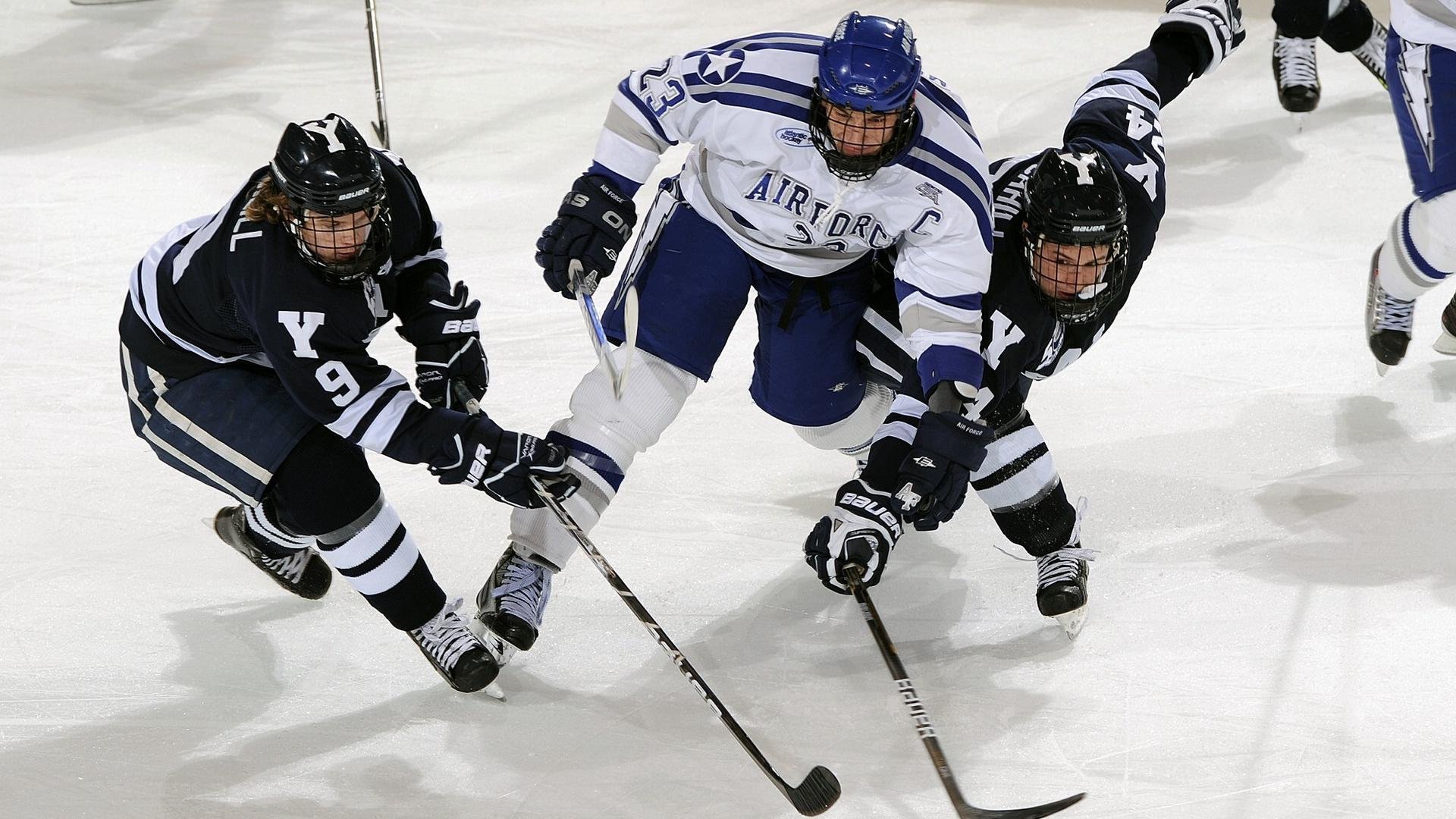 换帅潮：球队管理层的人员调整引发关注，nba换帅