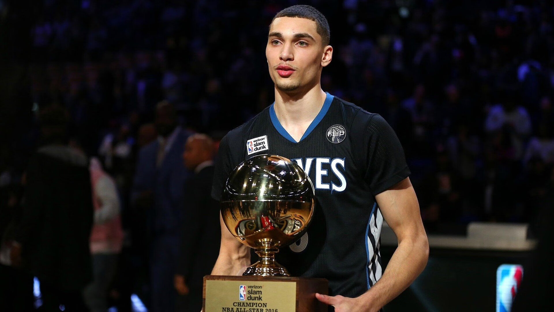 欧冠的“天时地利人和”——最佳比赛环境盘点,欧冠谁赢